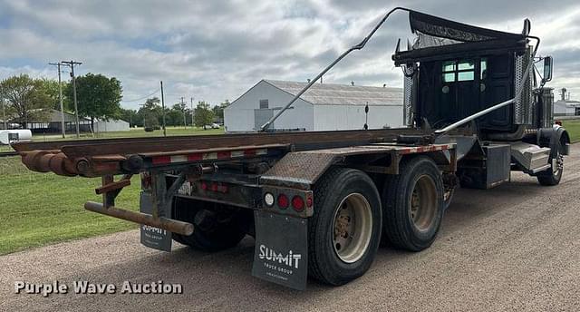 Image of Western Star 4900FA equipment image 4