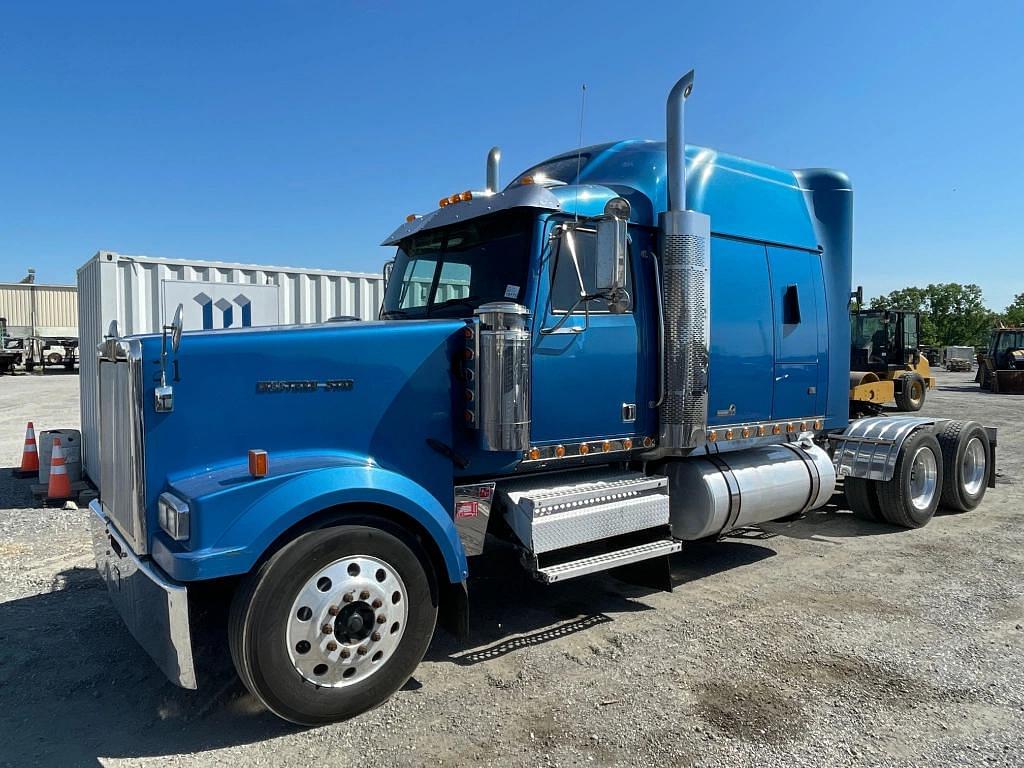 Image of Western Star 4964EX Primary image
