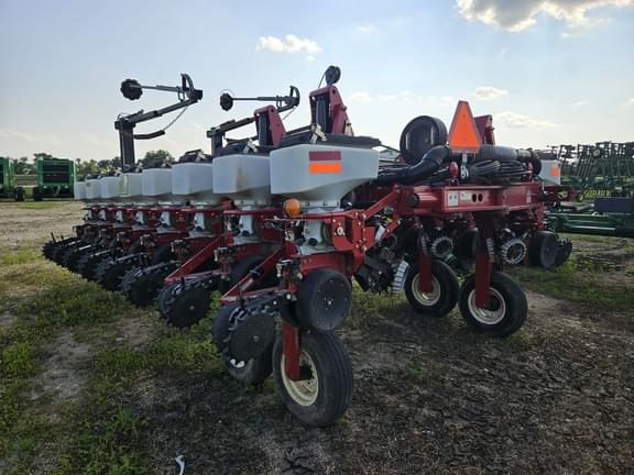 Image of White 8180 equipment image 4
