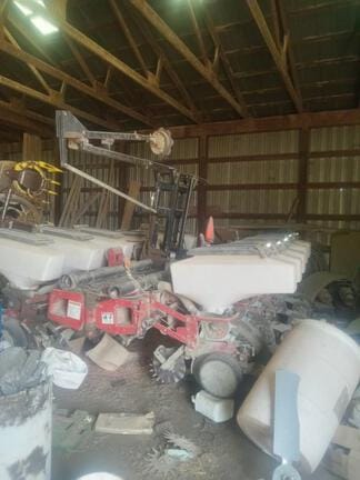 2006 White 8202 Equipment Image0