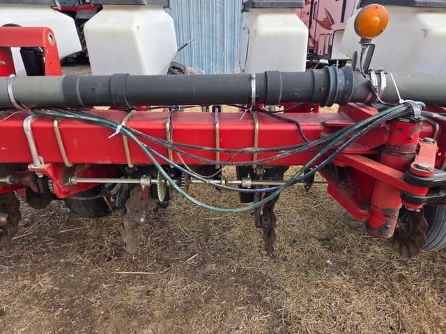 Image of White 8222 equipment image 4