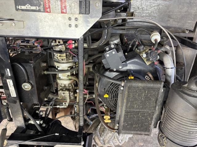 Image of Dixie Chopper XG2703 equipment image 1