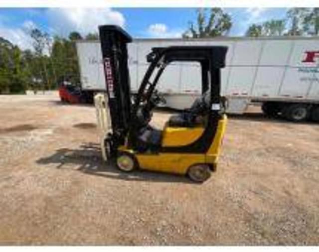 Image of Yale GLC030VXNUSE094 equipment image 1