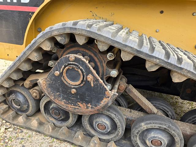 Image of Caterpillar 247B equipment image 4