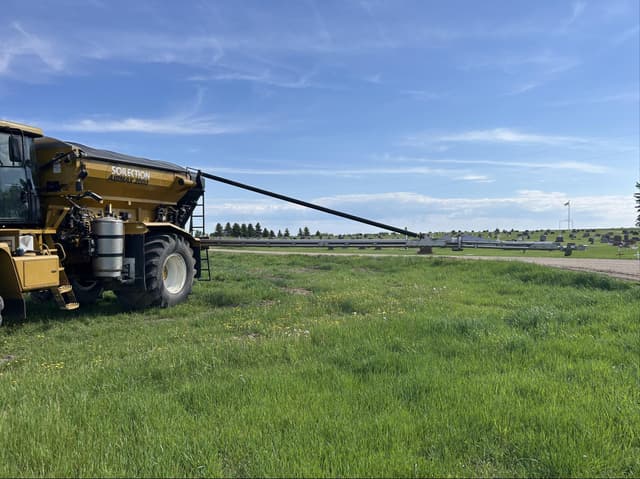 Image of Ag-Chem Terra-Gator 8244 equipment image 1