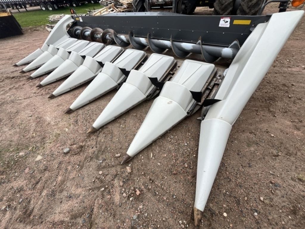 2007 AGCO 3000 Equipment Image0