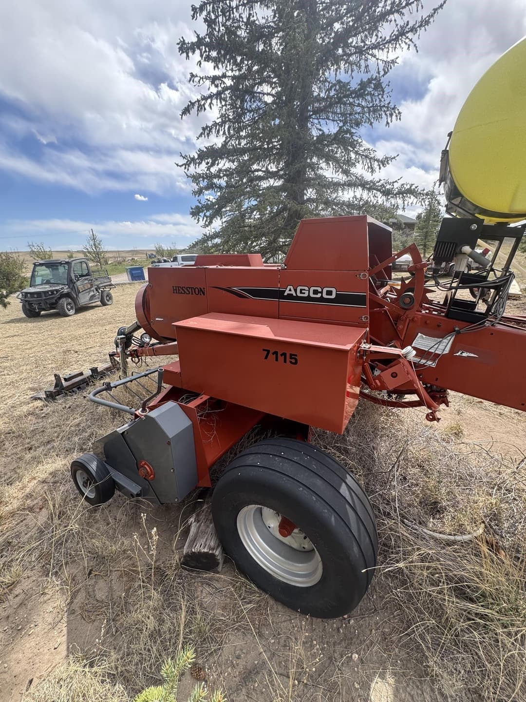 Image of AGCO Hesston 7115 Primary image