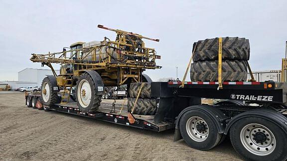 Image of AGCO ROGATOR 1074 equipment image 1