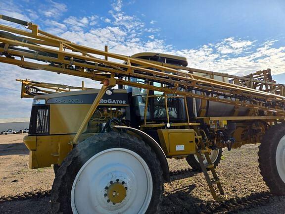 Image of Ag-Chem RoGator SS874 Primary image