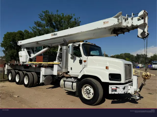 Image of International Paystar 5600 equipment image 1