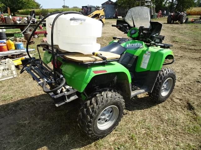 Image of Arctic Cat 500 equipment image 3