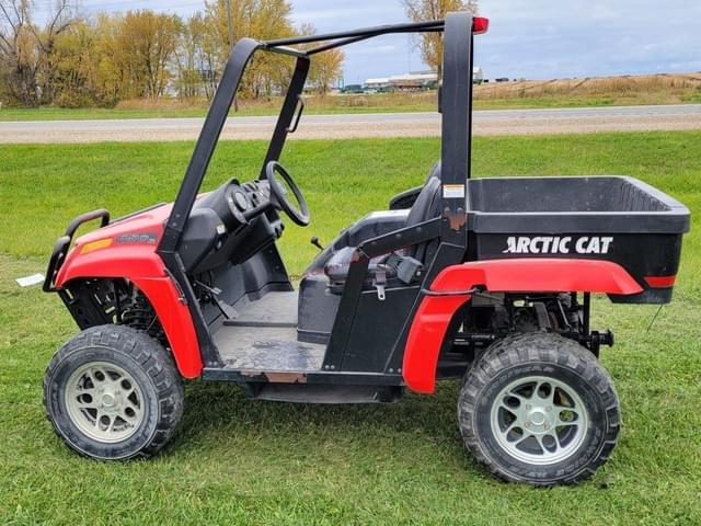 Image of Arctic Cat 650 equipment image 1