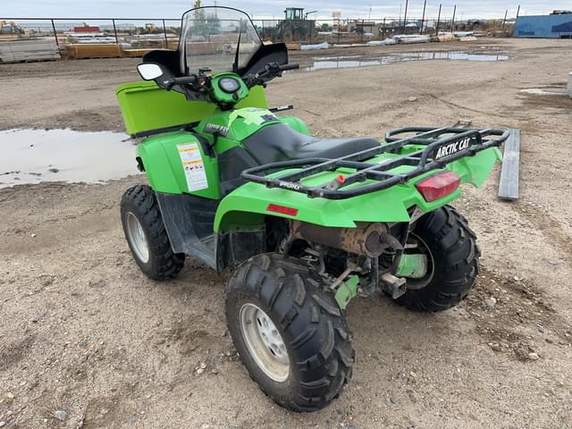 Image of Arctic Cat 400 equipment image 2