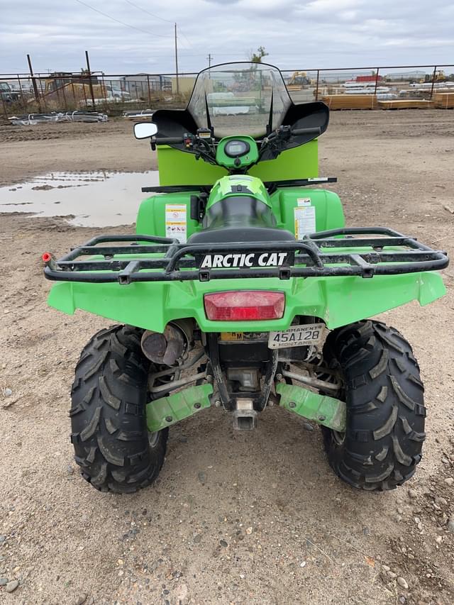 Image of Arctic Cat 400 equipment image 3
