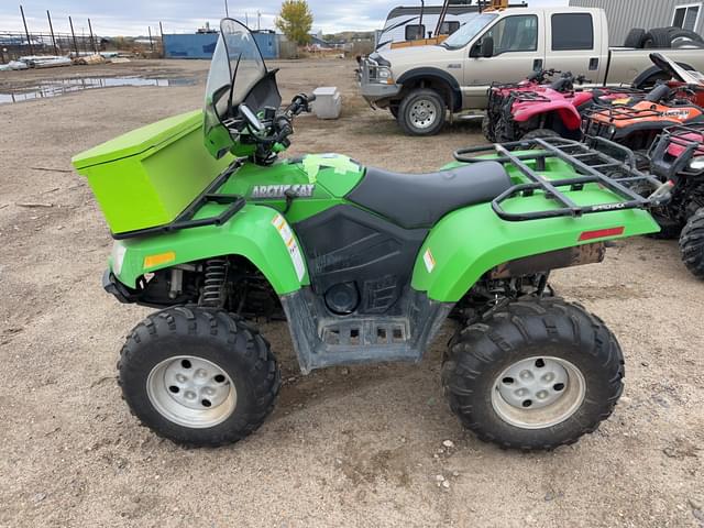 Image of Arctic Cat 400 equipment image 1