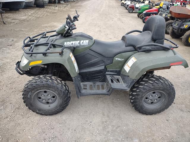Image of Arctic Cat 400 equipment image 1