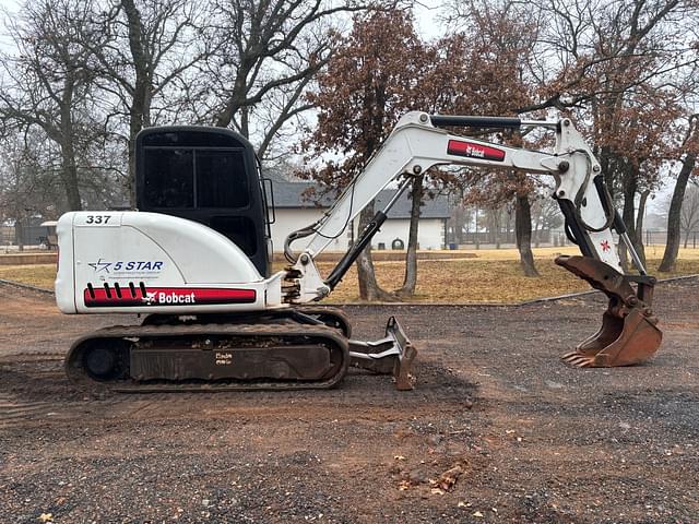 Image of Bobcat 337 equipment image 3