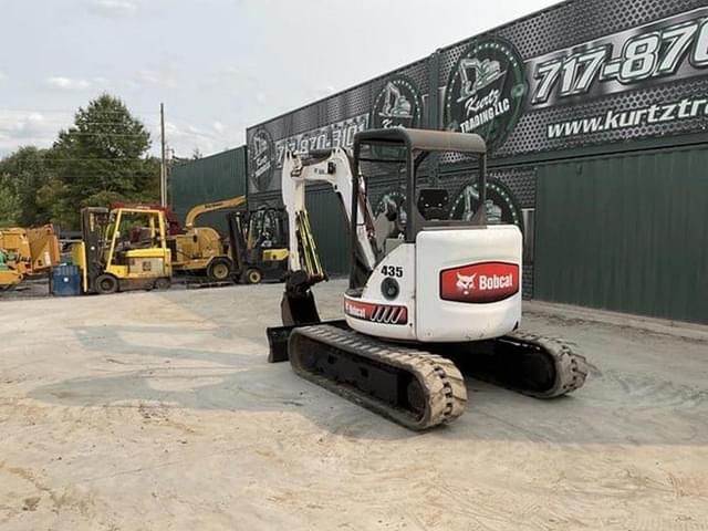 Image of Bobcat 435 equipment image 2