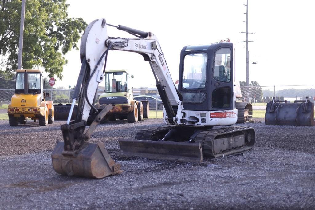 Main image Bobcat 435