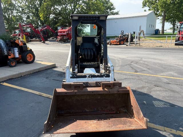 Image of Bobcat 463 equipment image 2