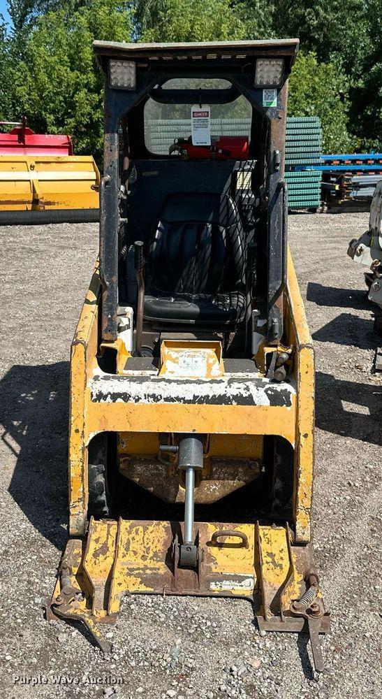 Image of Bobcat 463 equipment image 1