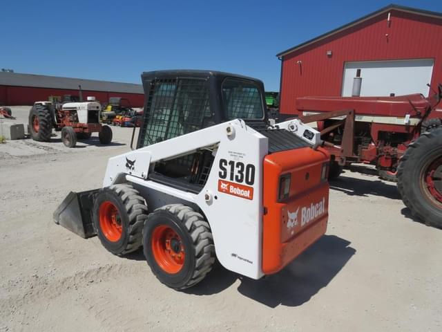 Image of Bobcat S130 equipment image 3