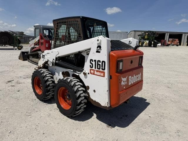 Image of Bobcat S160 equipment image 2