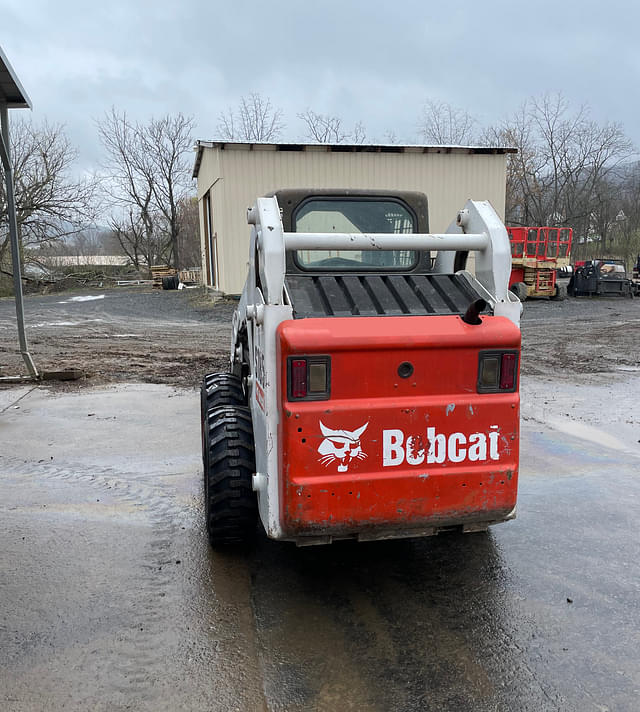 Image of Bobcat S185 equipment image 3
