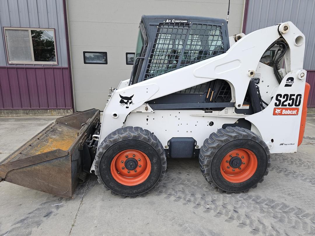 Image of Bobcat S250 Primary image