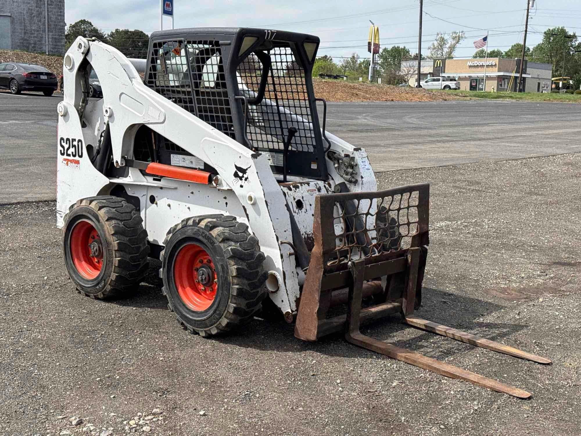 2007 Bobcat S250 Equipment Image0