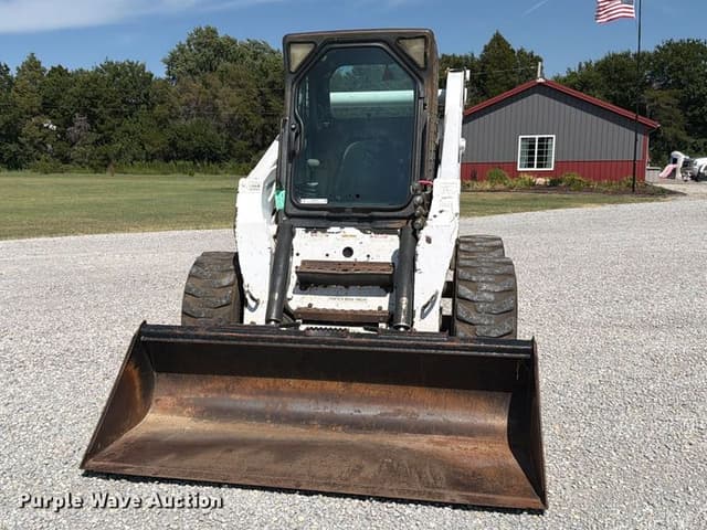 Image of Bobcat S300 equipment image 1
