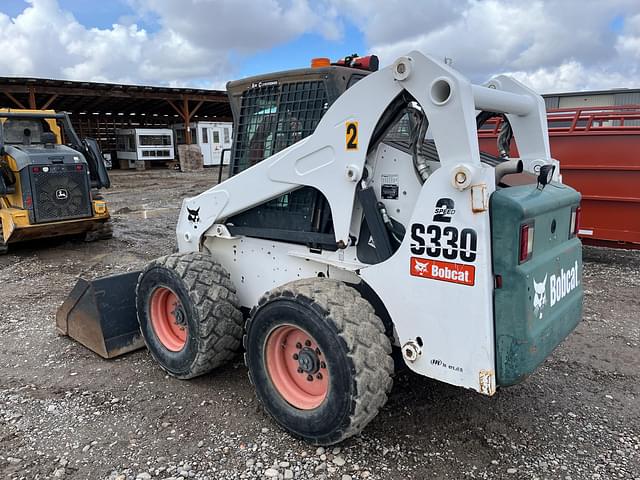Image of Bobcat S330 equipment image 2