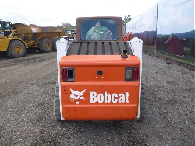 Image of Bobcat T180 equipment image 3