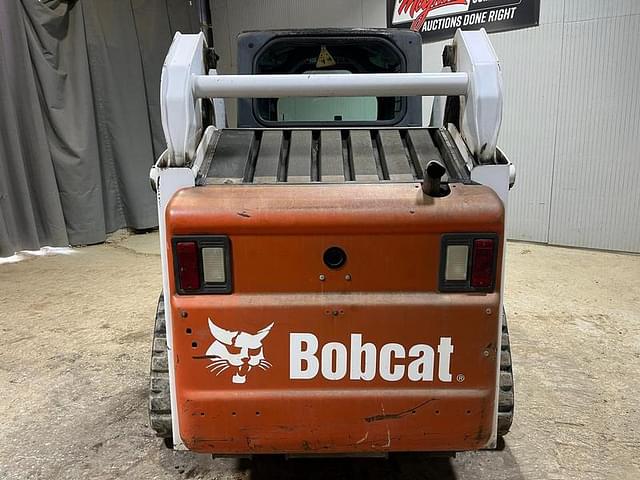 Image of Bobcat T190 equipment image 3