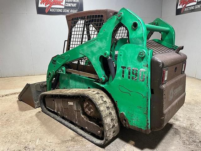 Image of Bobcat T190 equipment image 2