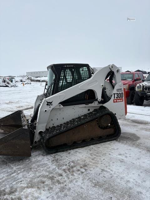 2007 Bobcat T300 Equipment Image0