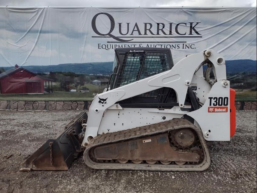 2007 Bobcat T300 Equipment Image0