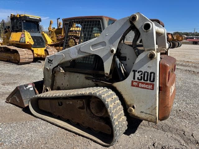 Image of Bobcat T300 equipment image 1