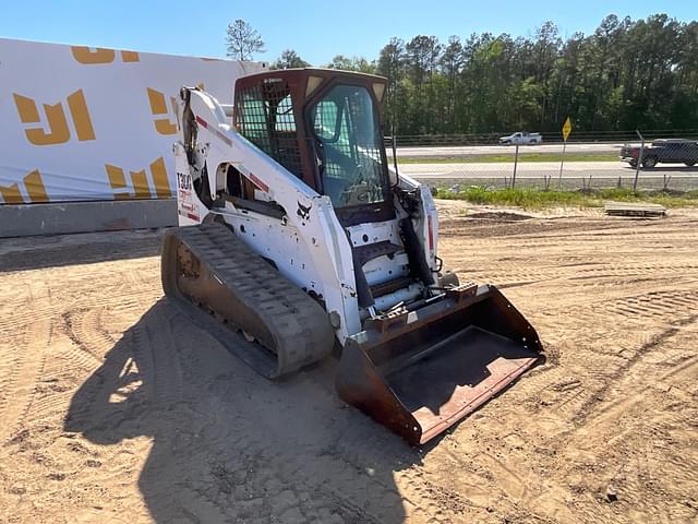 Image of Bobcat T300 equipment image 2