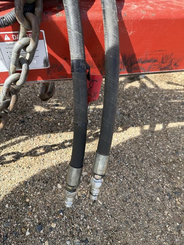 Image of Bourgault 5710 equipment image 4