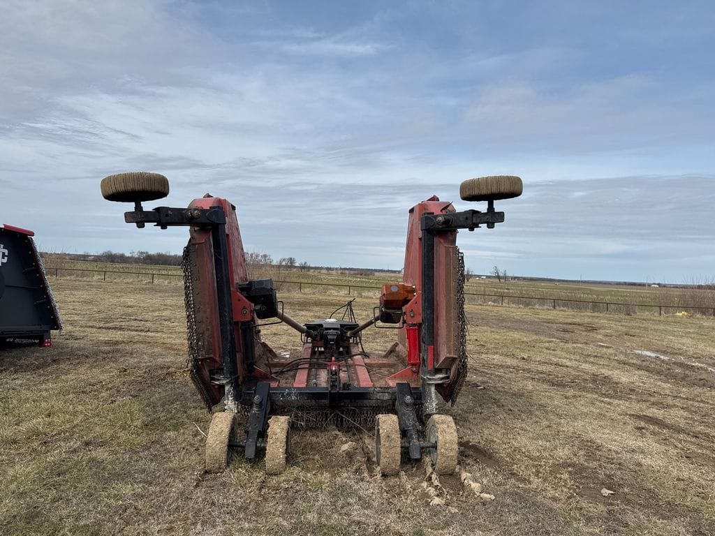 2007 Bush Hog 2720 Equipment Image0