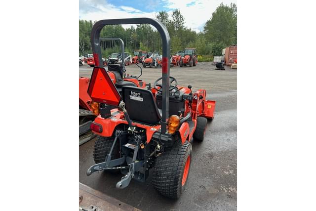 Image of Kubota BX2350 equipment image 3