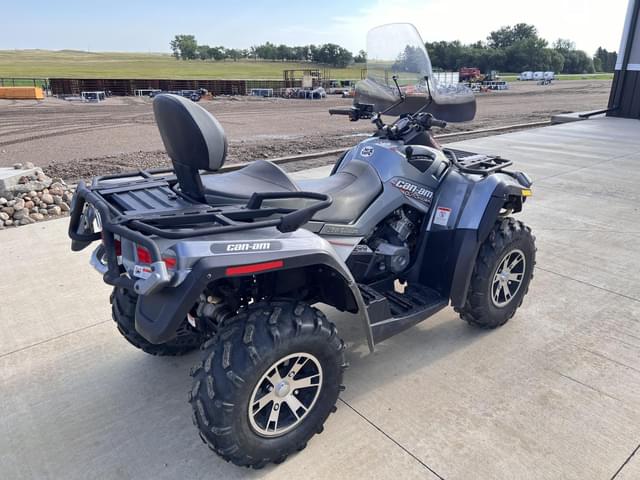 Image of Can-Am Outlander equipment image 2