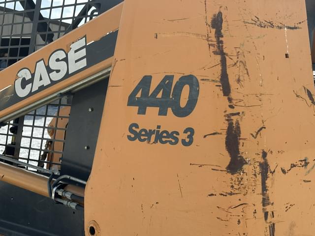 Image of Case 440 equipment image 4