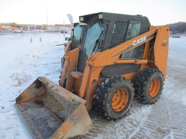 2007 Case 440 Equipment Image0
