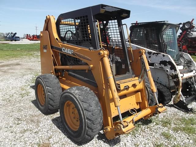 Image of Case 445 equipment image 2