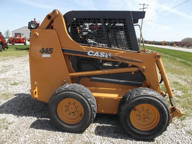 Image of Case 445 equipment image 3