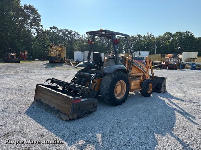 Image of Case 570M XT equipment image 4