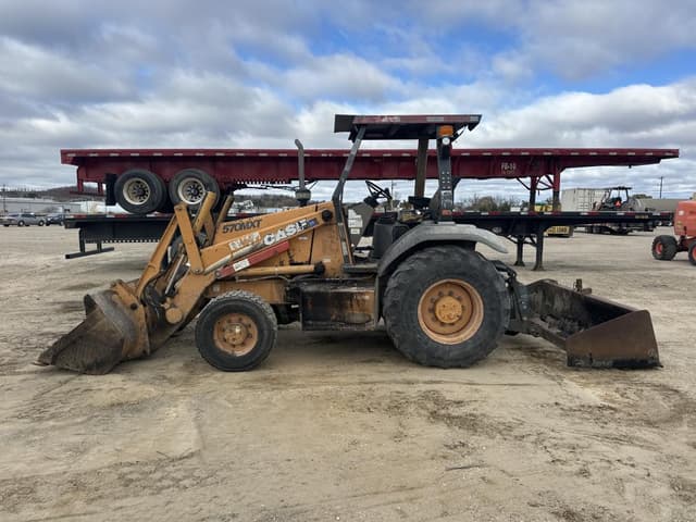 Image of Case 570MXT equipment image 1