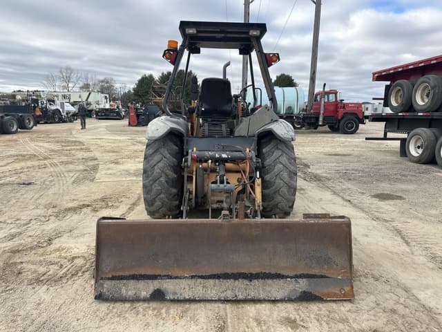 Image of Case 570MXT equipment image 3